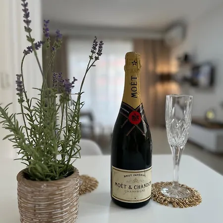 Apartment Kleanthi's *